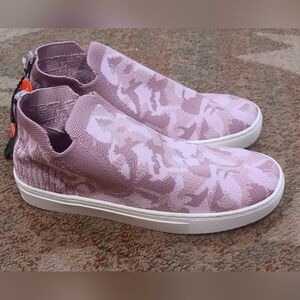 Wonder Nation Mauve Slip-On Sneakers Size 4